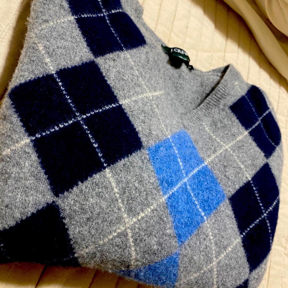 J crew 100% lambs wool sweater